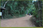 Phnom-06.JPG (168948 Byte)