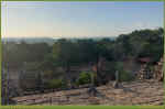Phnom-18.jpg (100648 Byte)