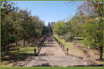 Entrance-04.jpg (208431 Byte)